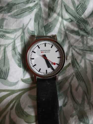 Mondaine official swiss - mondaine,