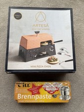 Artesà Table Top Pizza Oven in Gift Box, For Mini Pizzas + 2x Fuel