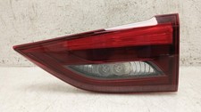 AVENSIS DRIVERS TAIL LIGHT
