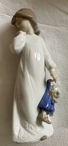 Nao lladro porcelain figurine - lladro,