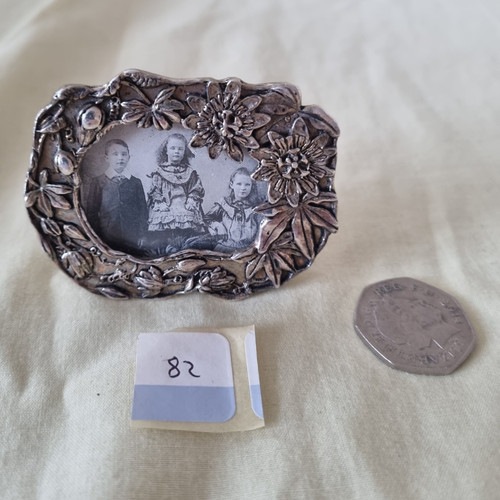 Silver scenes small - silver,