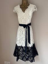 Jacques Vert Collection Lace