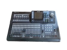 TASCAM DP-32SD 32-Track