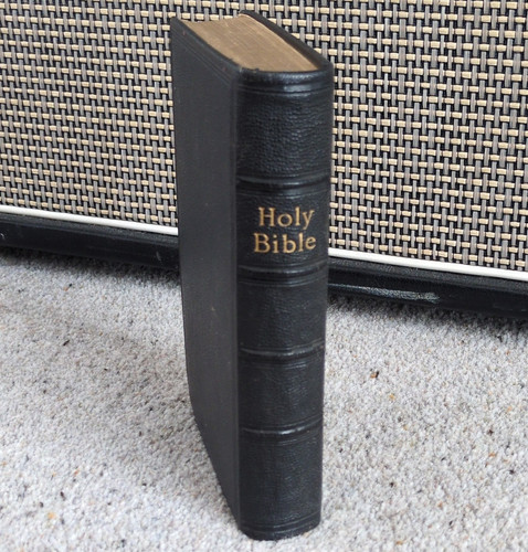 Oxford university press holy - oxford,