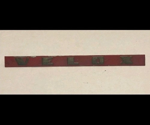 Vauxhall velox car - -, badge