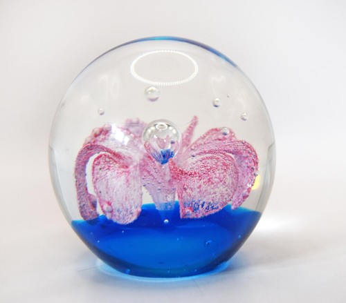 Vintage art glass paperweight - art,