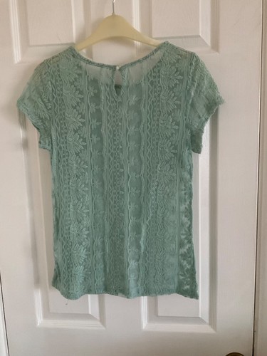 Ladies green lacy cotton top - green,
