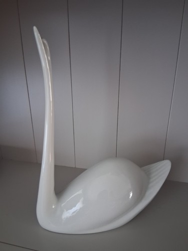 Royal dux white swan - white,