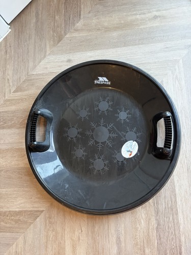 Trespass sci round saucer - "sci-fi",
