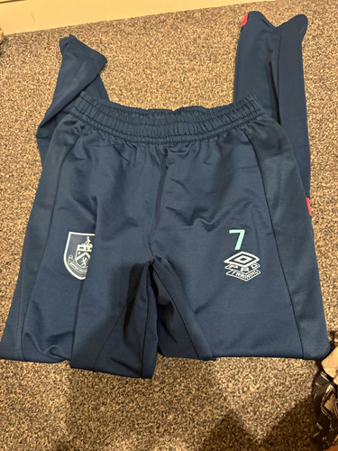 Burnley player issue umbro - issue,