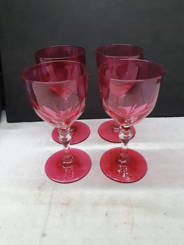 Antique bohemian ruby glass - 4x,
