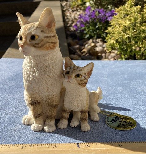 Leonardo collection cat and - leonardo,