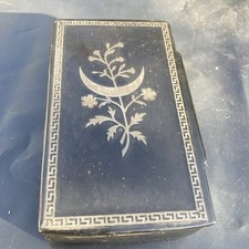 Antique Victorian table Snuff