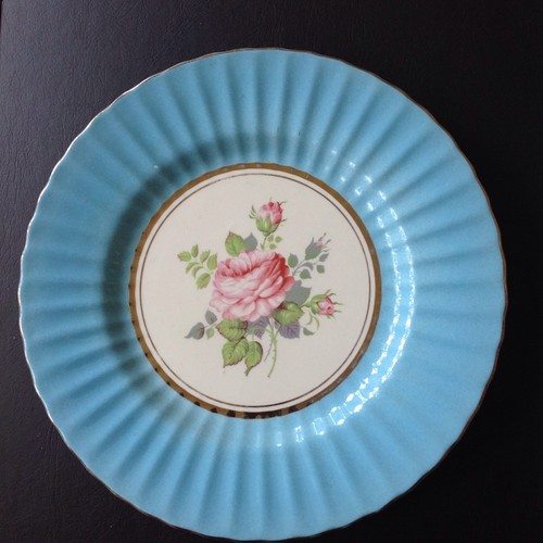 Wade royal victoria pottery - royal,
