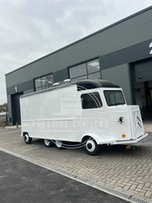 mobile catering trailer / Food