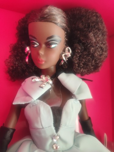 Silkstone barbie 3 - barbie, no