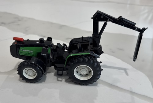Britain farm diecast - farm,