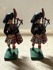 2  Britains Gordon Highlanders