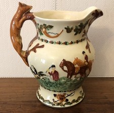 VINTAGE CROWN DEVON FIELDINGS JOHN PEEL MUSICAL JUG