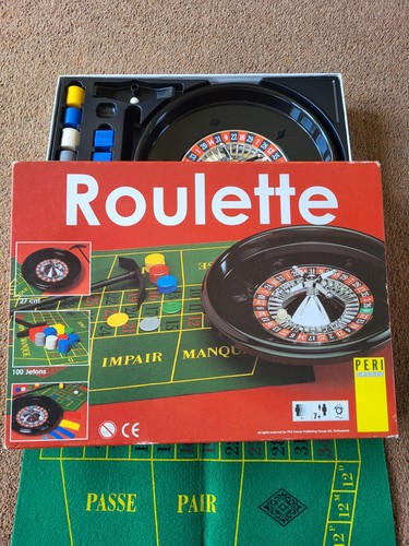 Roulette wheel game - wheel, set