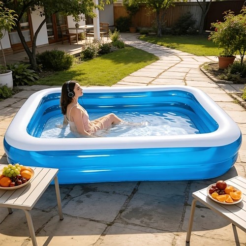 Large family swimming pool - large,