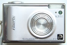 Fujifilm FinePix F11 6.3MP Digital Camera Silver With Leather Case