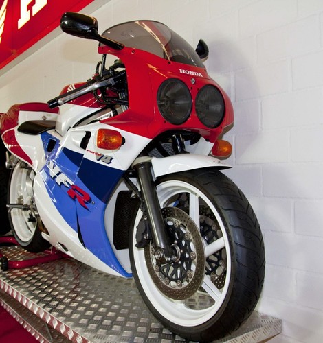 Fits honda nc30 - fits,