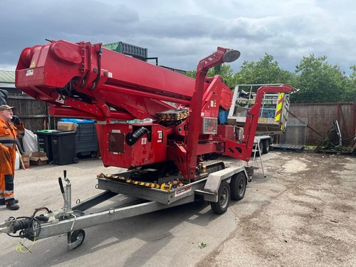 Hazlewood mewp cherry - hazlewood, picker