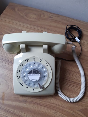 Steepletone retro telephone - retro,