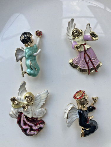 Large gold tone - large, angel