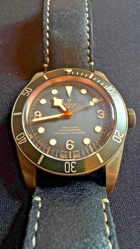 Tudor black bay bronze 43mm - tudor,