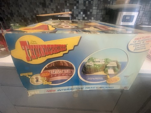 Thunderbirds interactive tracy - interactive,