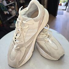 adidas yeezy boost 700 analog