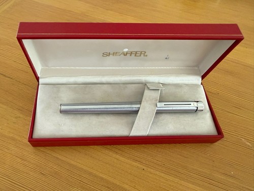 Boxed vintage sheaffer targa - boxed,