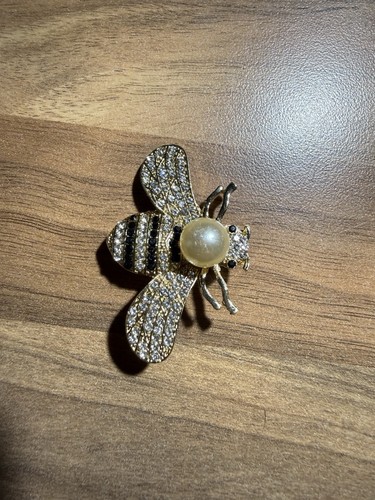 Bumble bee brooch - bee, &