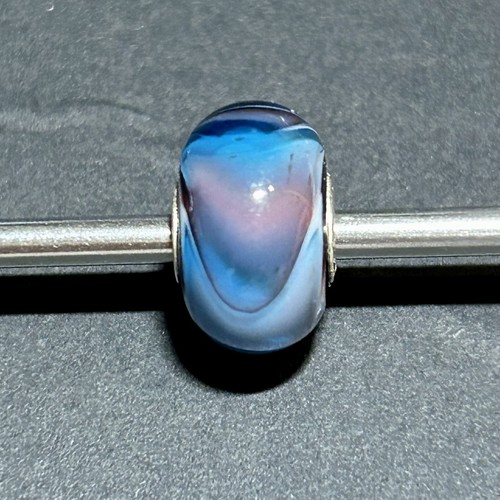 Authentic trollbeads unique