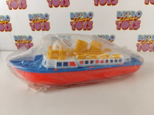 Vintage 80s beach - beach, play