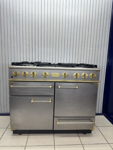 Refurbished gas range - refurbished,