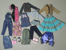 Bratzillaz Bratz doll clothes & bag bundle