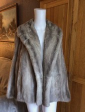 Stunning Vintage Sapphire Blue