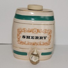 Vintage Wade Royal Victoria Ceramic Sherry Barrel With Tap Good Used Condition