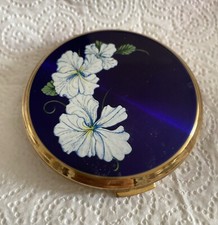 Vintage Stratton Compact Midnight Blue Enamel with Trailing White Lillies Flower