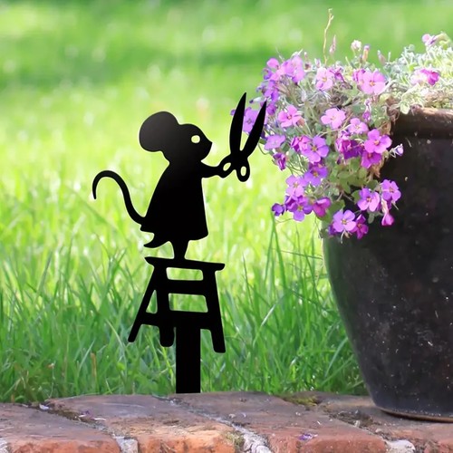 Mouse garden stake - mouse,