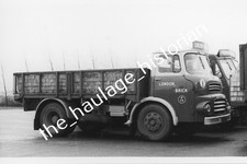 THH Truck Photos - Albion - London Brick Company.