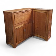 Vintage Oriental Bar Serving