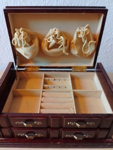 Vintage mele mahogany - &,