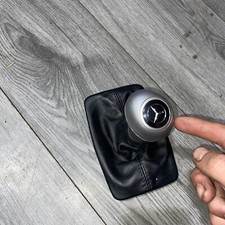 2010 MERCEDES C CLASS W204 GEAR SELECTOR KNOB SURROUNDED TRIM A2042672410