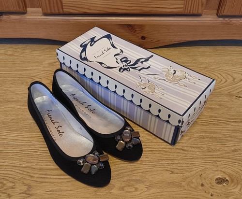 Gorgeous french sole - by, jane