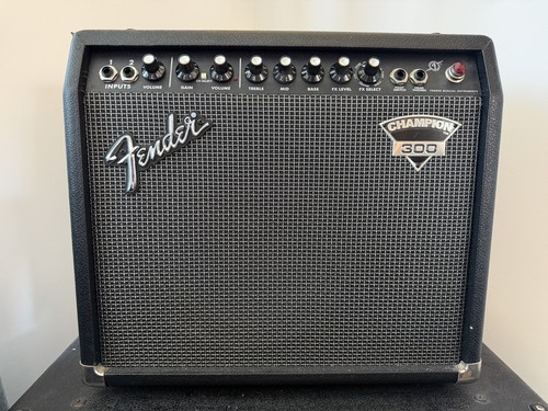 Fender champion 300 - fender,