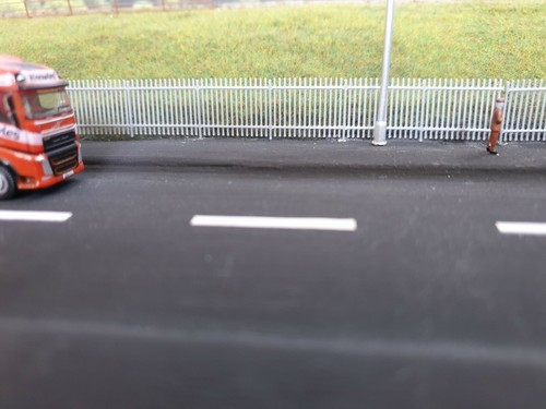 Gauge fencing security - n,